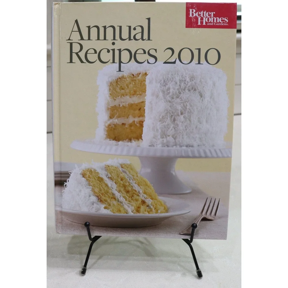 Better Homes and Gardens Annual Recipes 2010 Hardcover Cookbook 320+ Recipes